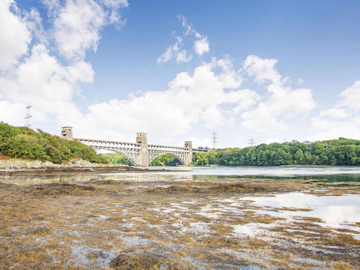 Menai View Llanfairpwllgwyngyll Exterior foto